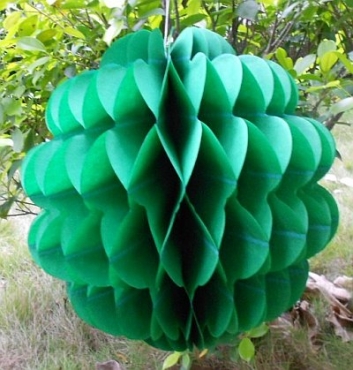 Green Honeycomb Puff Ball 40cm
