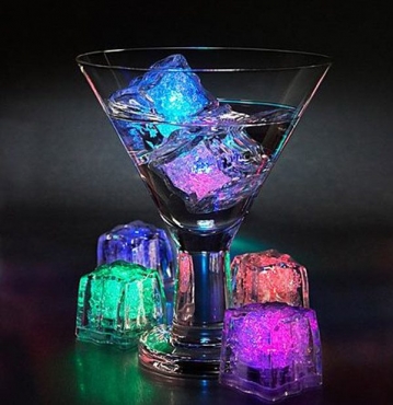 Flashing Ice Cubes (Pack of 3)